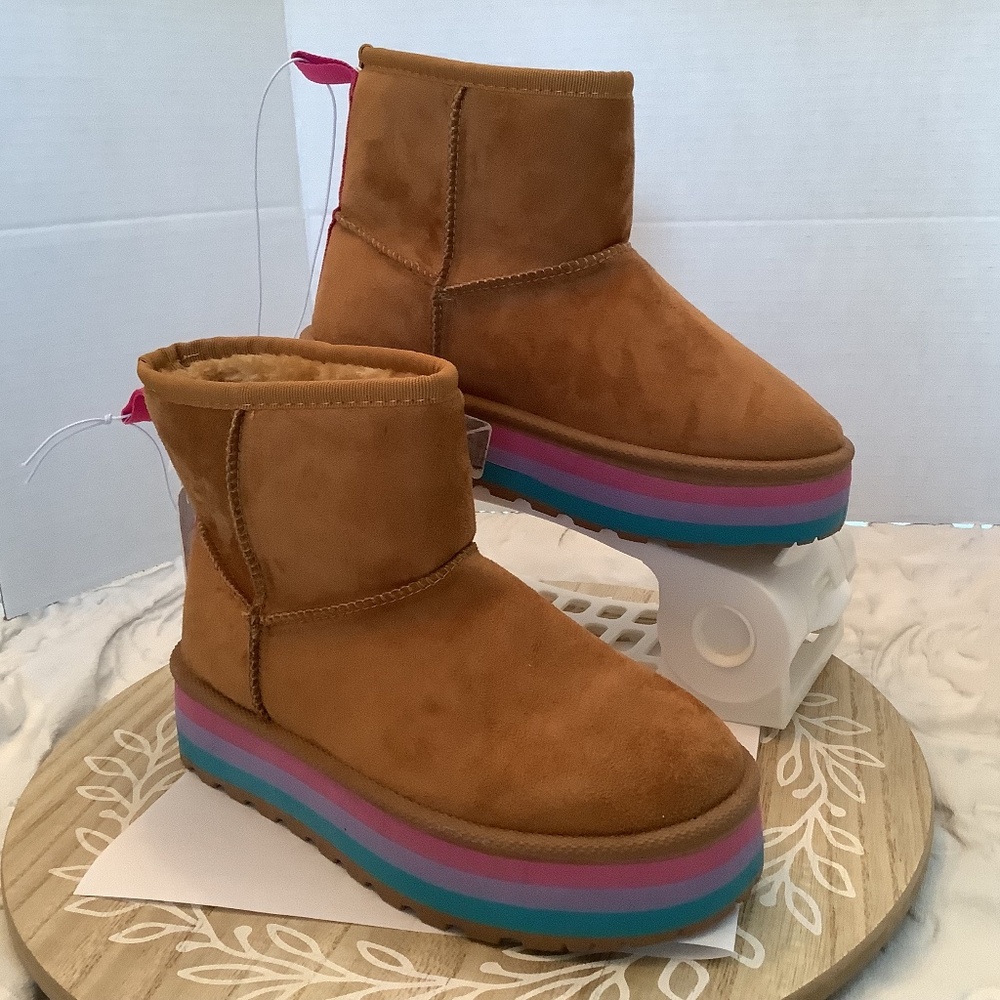 NWT MUDD Camel ankle fur platform boots youth sz. 3 - Picture 3 of 11